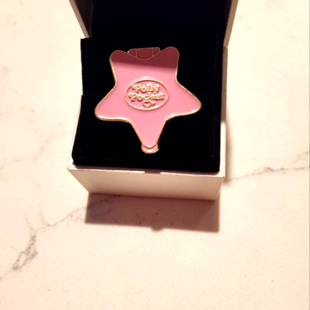 Polly Pocket Pin